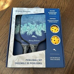 NEW Tommy Bahama Blue And Green Floral Hawaiian PICKLEBALL Paddle SET
